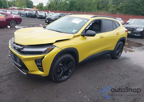 2025 Chevrolet Trax Fwd Activ z USA, uszkodzony, nr VIN KL77LKEP2SC124485